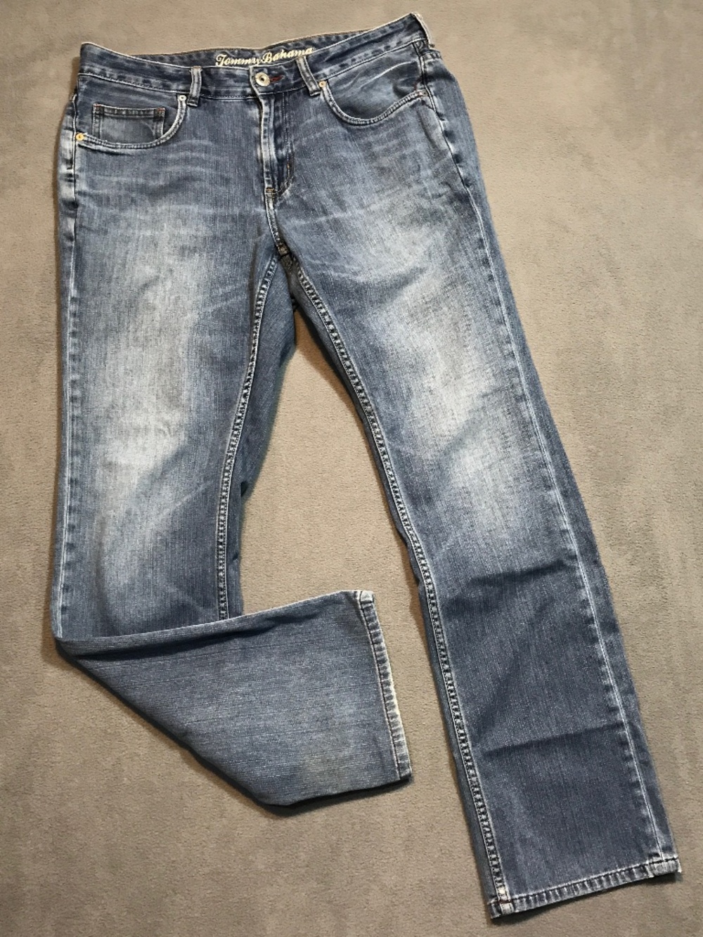 Tommy Bahama Jeans Mens Blue Denim Straight leg Actual Size 34 x 33